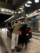 Tommy Cash event moment