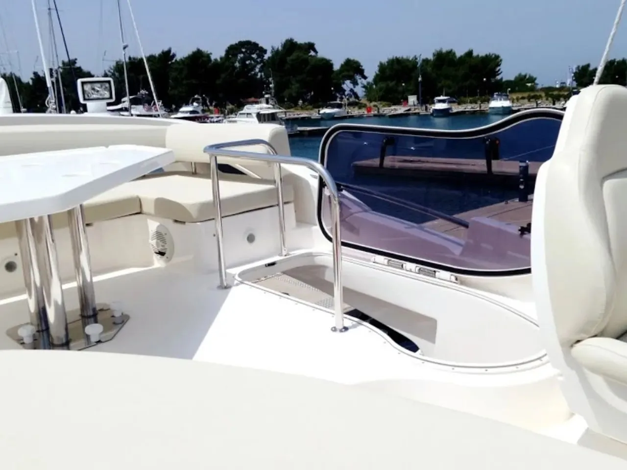 AZIMUT 43 FLY