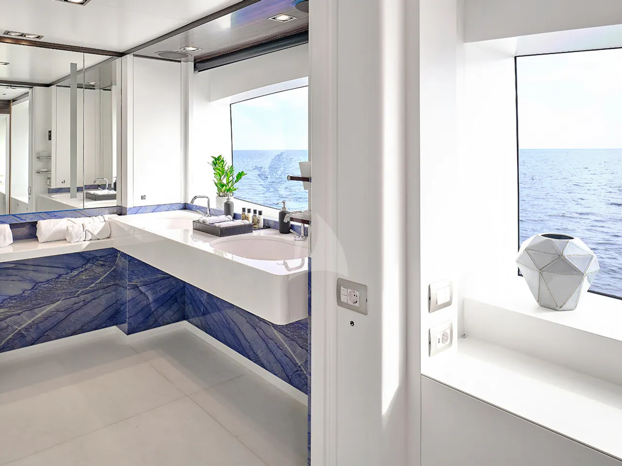 BENETTI 154
