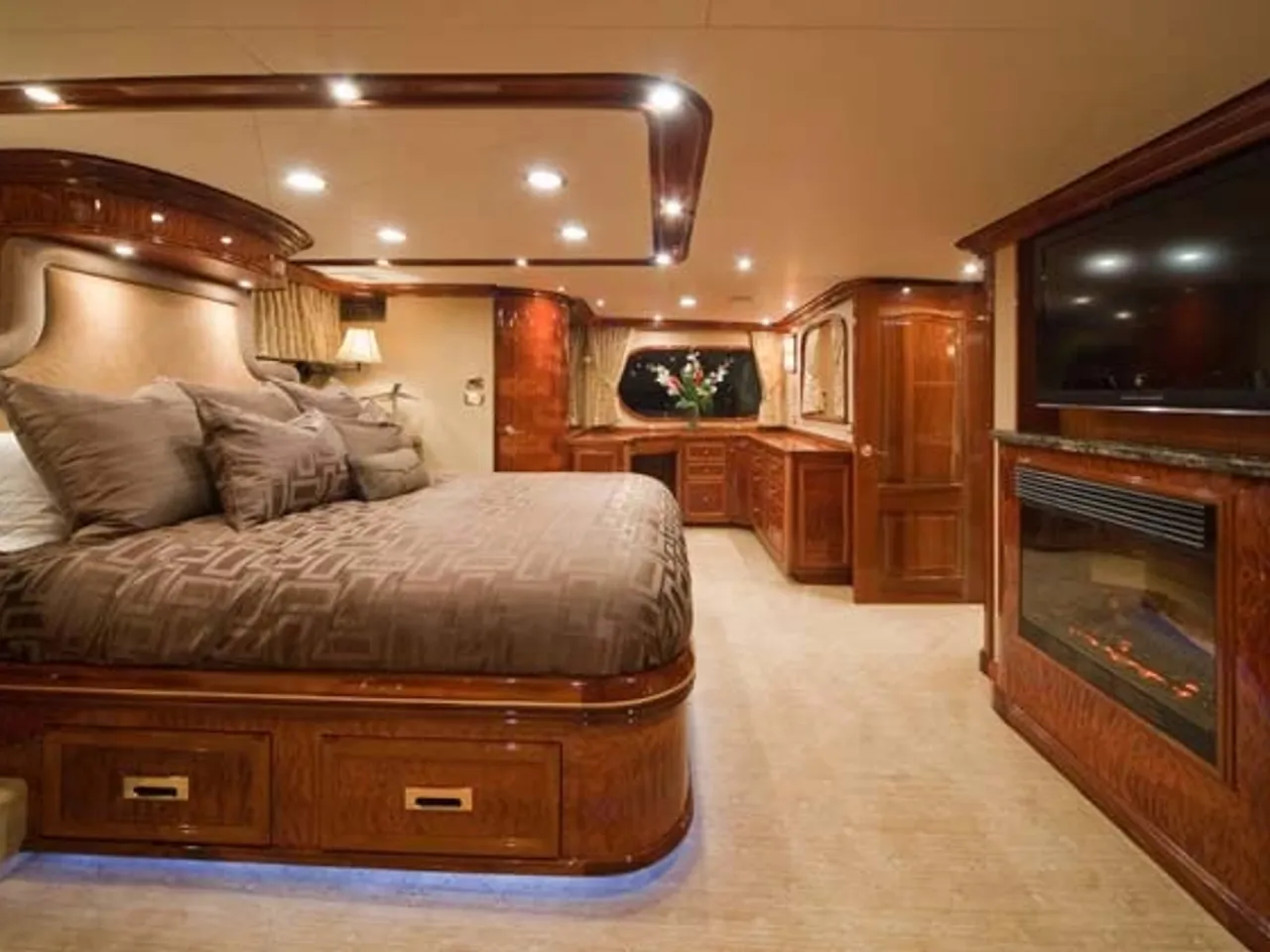 SUN COAST MARINE LEIGHT STAR