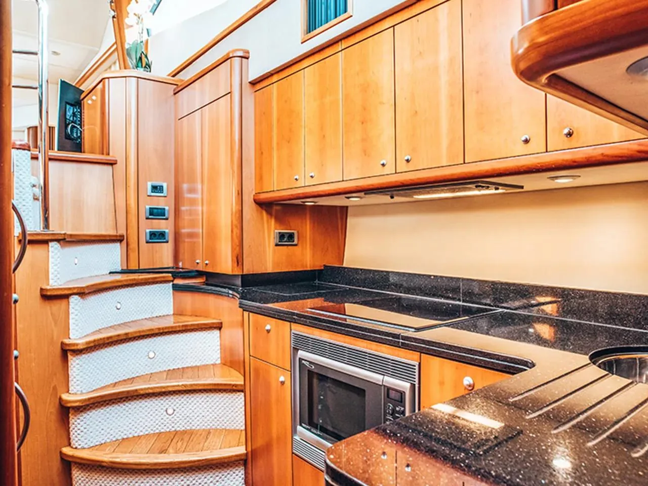 SUNSEEKER MANHATTAN 50