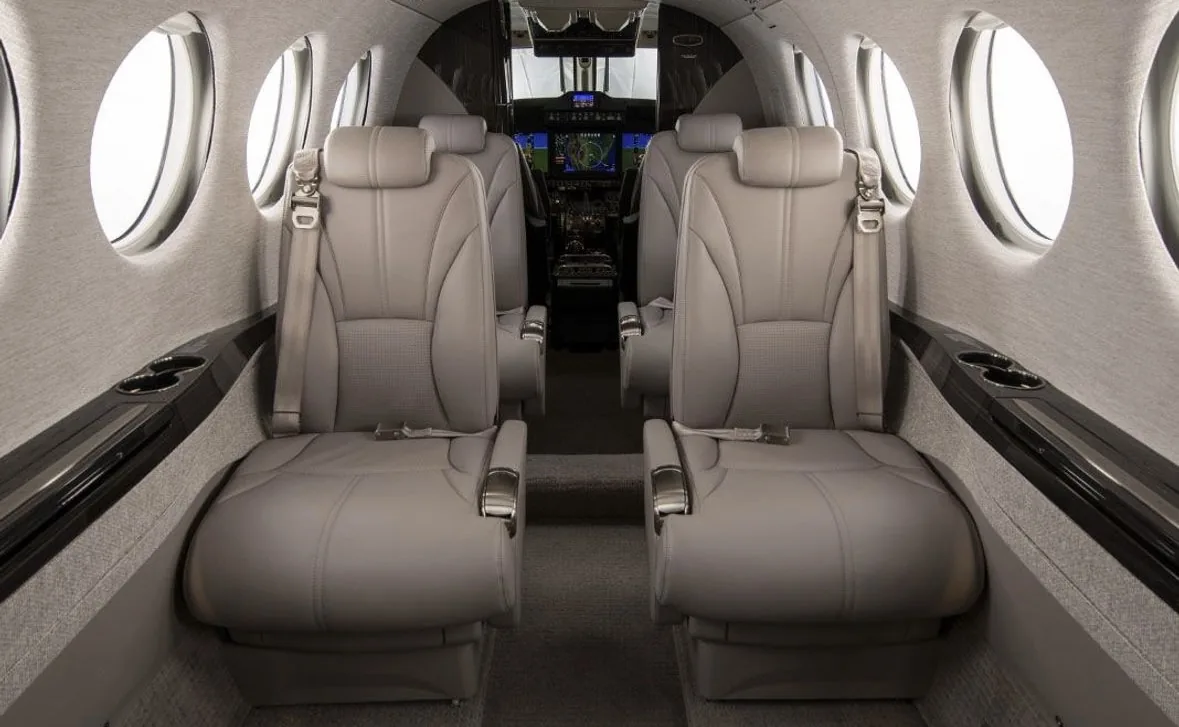 King AIR 260